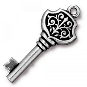 TierraCast® Victorian key drop 36x15mm, silver plated