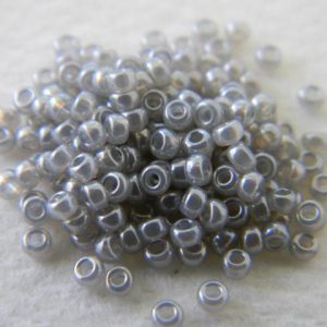 11.9526 - Grey ceylon