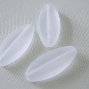 Litteä ovaali 20x9mm Huurrettu valkoinen, 12kpl