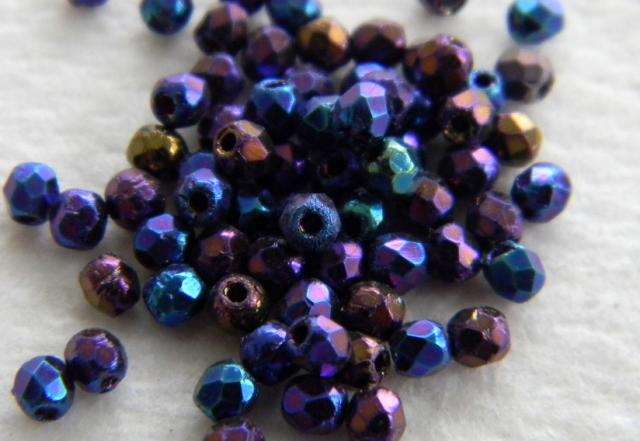 Tsekki firepolish 2mm Iris blue, 100kpl