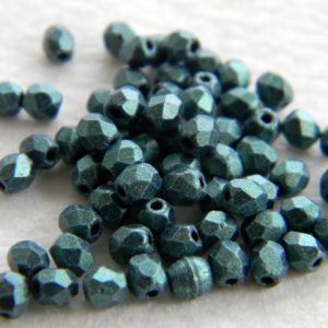 Czech firepolish 3mm Metallic suede light green, 100pcs