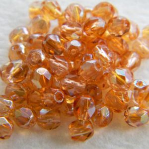 Pyöreä fasettihelmi 4mm Rosaline celsian, 50kpl