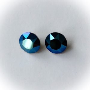 1088 Swarovski chaton SS39, 8mm Metallic blue