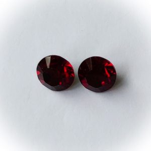 1088 Swarovski chaton SS39, 8mm Ruby