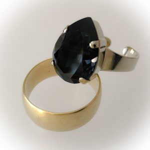 Rhodium plated ring, Swarovski, graphite