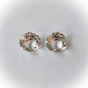 1088 Swarovski chaton SS39, 8mm Crystal unfoiled
