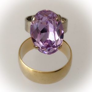 Palladium plated ring, Swarovski, violet
