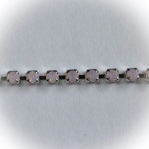 Preciosa cup chain SS12 3.2mm, Rose water opal 10cm