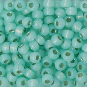 6.9571 - Dyed silver lined sea green alabaster,10g